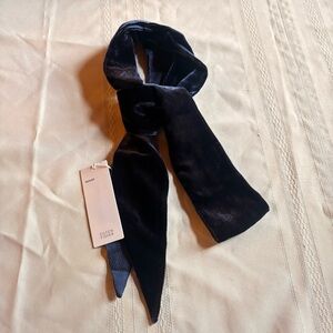 Eileen Fisher Silk Blend Elegant blue Velvet Skinny Scarf
